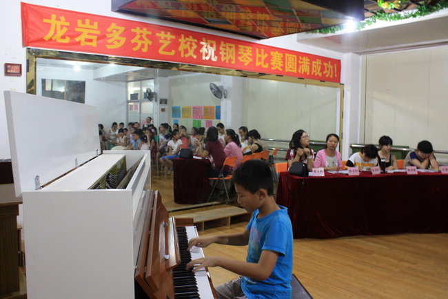如何判断孩子学习钢琴的好坏程度