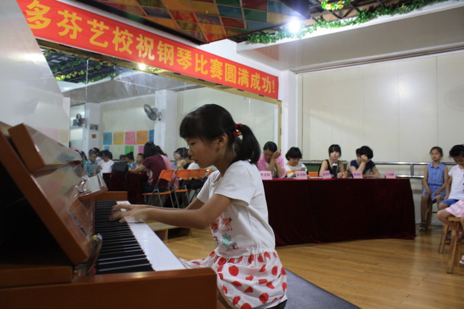 如何练习钢琴,练琴方法,怎样督促孩子练琴?