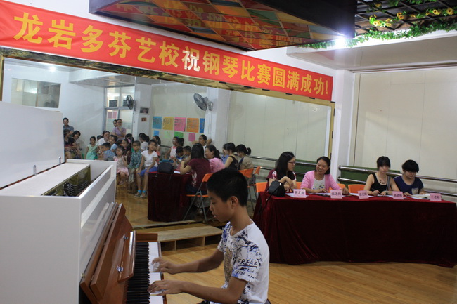 如何练习钢琴,练琴方法,怎样督促孩子练琴?